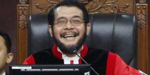 Tak Kebal Hukum, Majelis Kehormatan MK Harus Beri Sanksi Tegas Anwar Usman