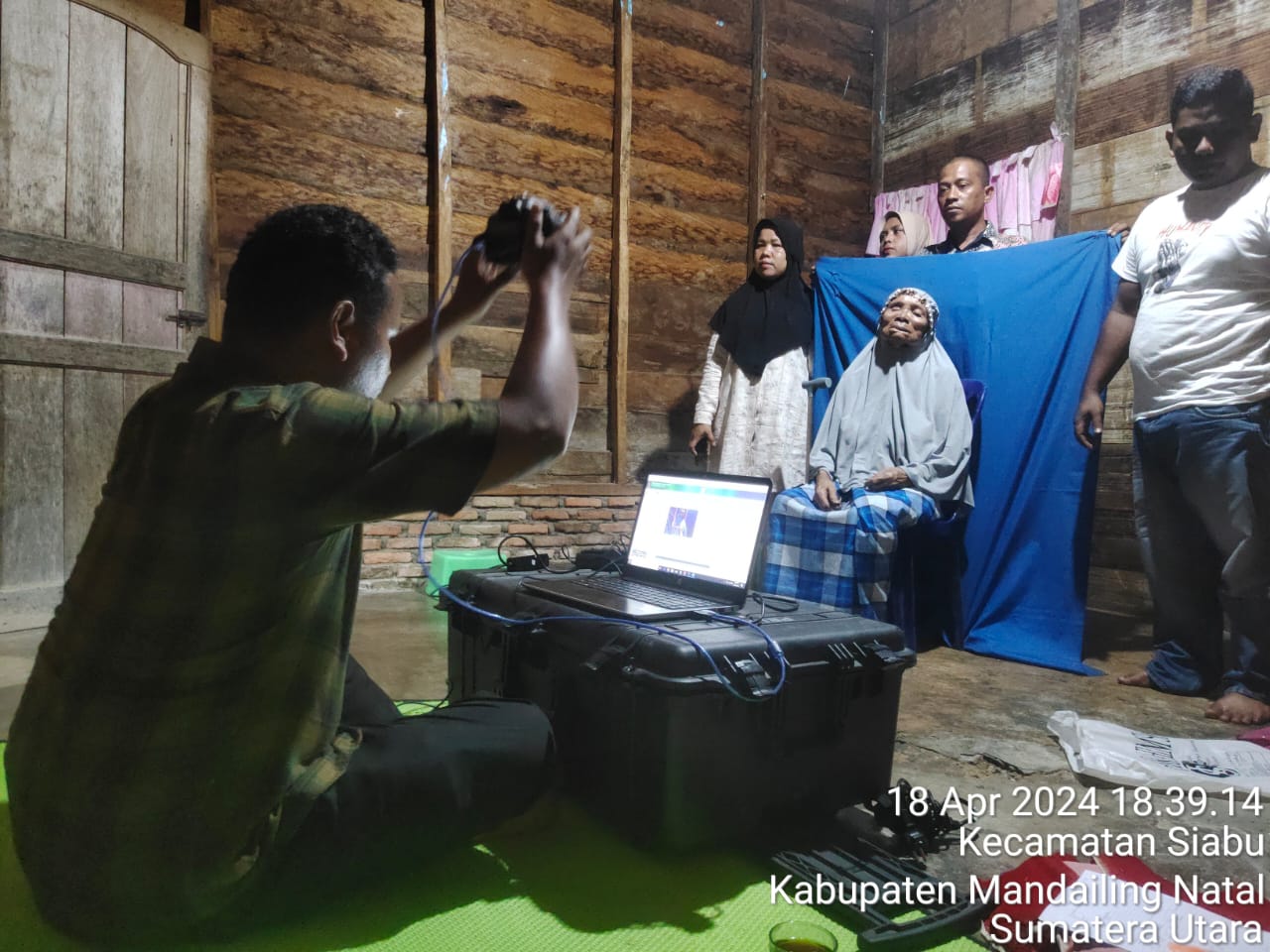 Dukcapil Madina Kunjungi Nenek 82 Tahun Untuk Perekaman KTP | NEWS TV Indonesia