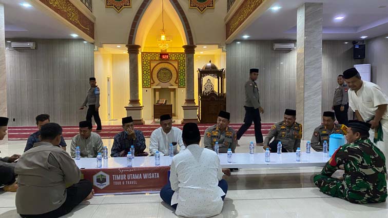 Polsek Tamalate Polrestabes Makassar Dengarkan Langsung Keluhan Masyarakat saat Jumat Curhat | NEWS TV Indonesia