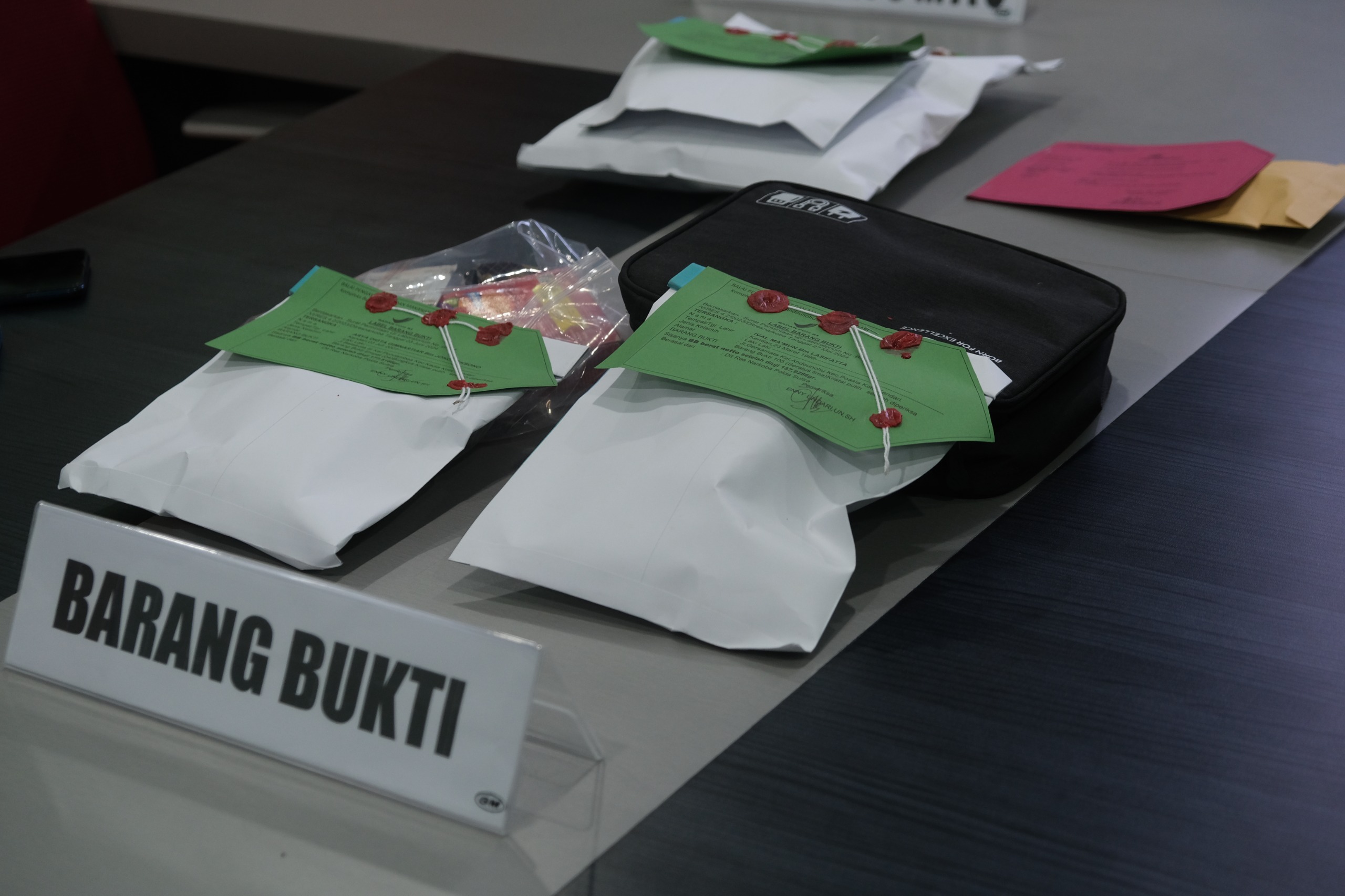 Polda Sultra Ungkap Jaringan Narkoba Lapas Amankan Barang Bukti 1,3 Kg Sabu! | NEWS TV Indonesia