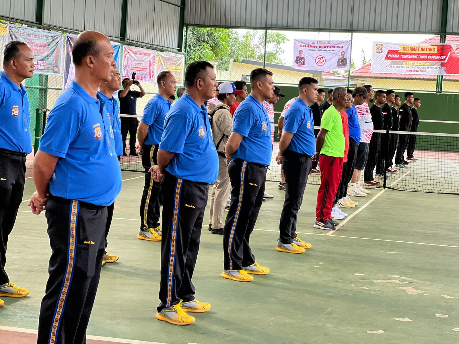 Sambut Hari Bhayangkara, 15 Tim Unjuk Skill Dalam Turnamen Tennis Kapolda Cup 2024 | NEWS TV Indonesia Sambut Hari Bhayangkara, 15 Tim Unjuk Skill Dalam Turnamen Tennis Kapolda Cup 2024 | NEWS TV Indonesia