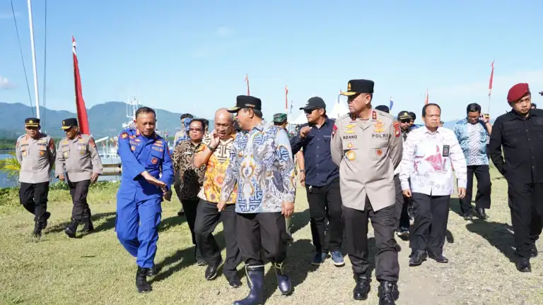Gerakan Tanam Pohon, Kapolda Sulbar : Kita Hijaukan Bumi dan Perkuat Ketahanan Pangan | NEWS TV Indonesia