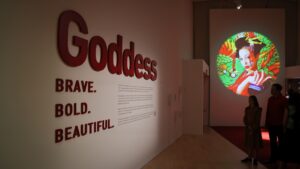 Perempuan-perempuan Hebat di ArtScience Museum