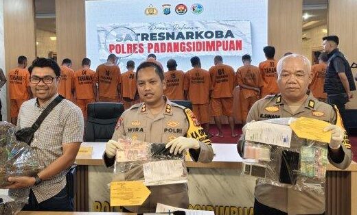 Polres Padangsidimpuan Ungkap Kasus Narkoba, Amankan 6,17 Gram Sabu | NEWS TV Indonesia