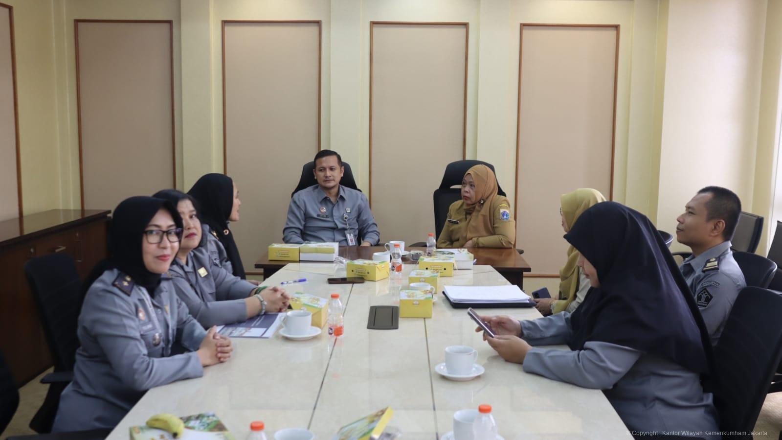 PJA Jakarta Barat: 16 Lurah Lolos Seleksi, Kanwil Kemenkum Daerah Khusus Jakarta Teguhkan Komitmen Restoratif | NEWS TV Indonesia