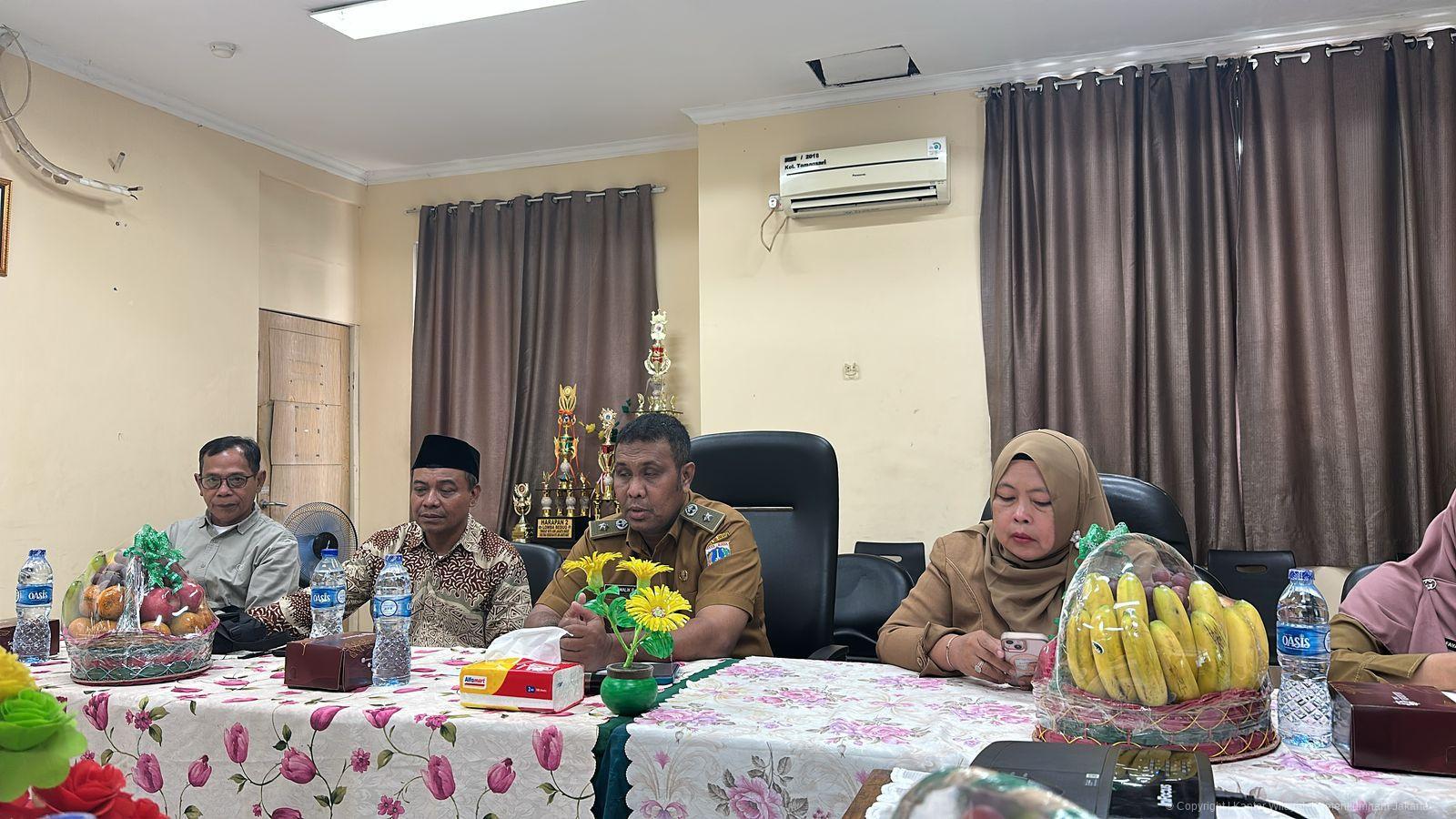 Kanwil Kemenkum DK Jakarta Dorong Pembentukan Pos Bantuan Hukum di Tingkat Kelurahan Taman Sari | NEWS TV Indonesia Kanwil Kemenkum DK Jakarta Dorong Pembentukan Pos Bantuan Hukum di Tingkat Kelurahan Taman Sari | NEWS TV Indonesia