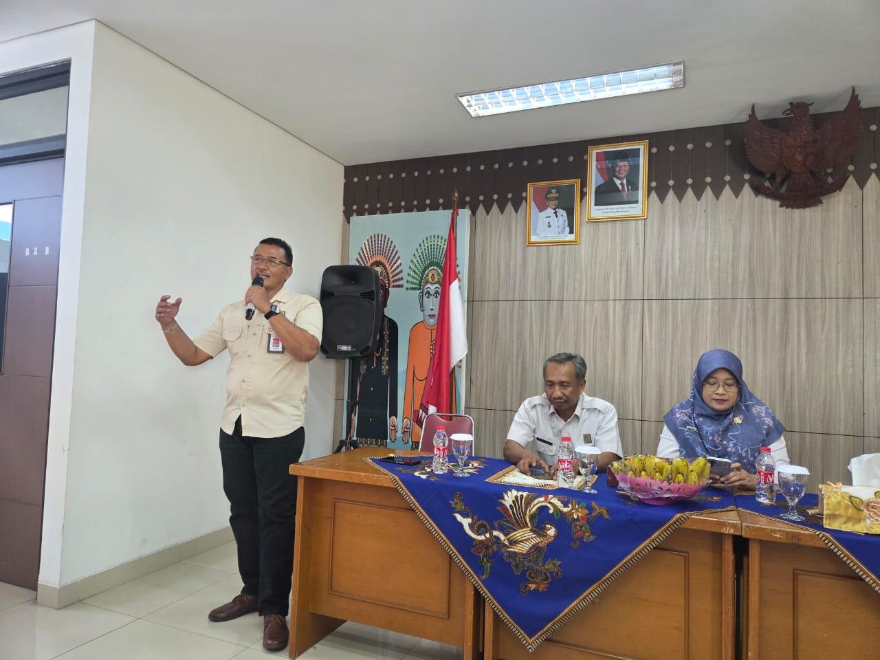 Kanwil Kemenkum DK Jakarta dan BPHN Sosialisasikan Hak Hukum Atas Tanah dan Pembentukan Posbakum di Kelurahan Pondok Ranggon | NEWS TV Indonesia