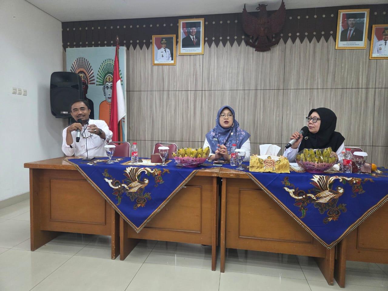Kanwil Kemenkum DK Jakarta dan BPHN Sosialisasikan Hak Hukum Atas Tanah dan Pembentukan Posbakum di Kelurahan Pondok Ranggon | NEWS TV Indonesia