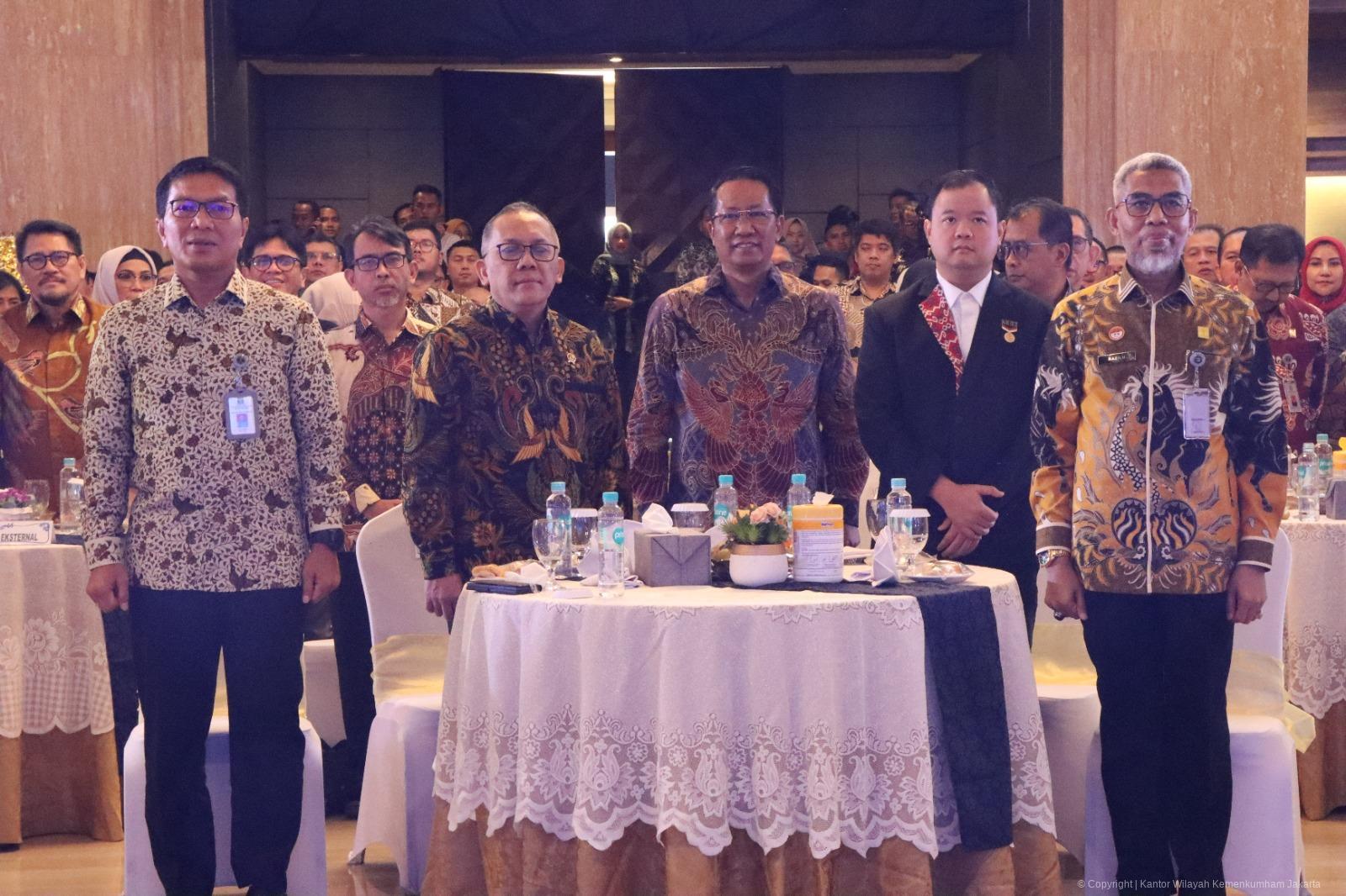 Bhabinkamtibmas Polsek Lawang Kidul Mediasi Kasus Pencurian Tabung Gas di Tanjung Enim, Tekankan Penyelesaian secara Kekeluargaan | NEWS TV Indonesia