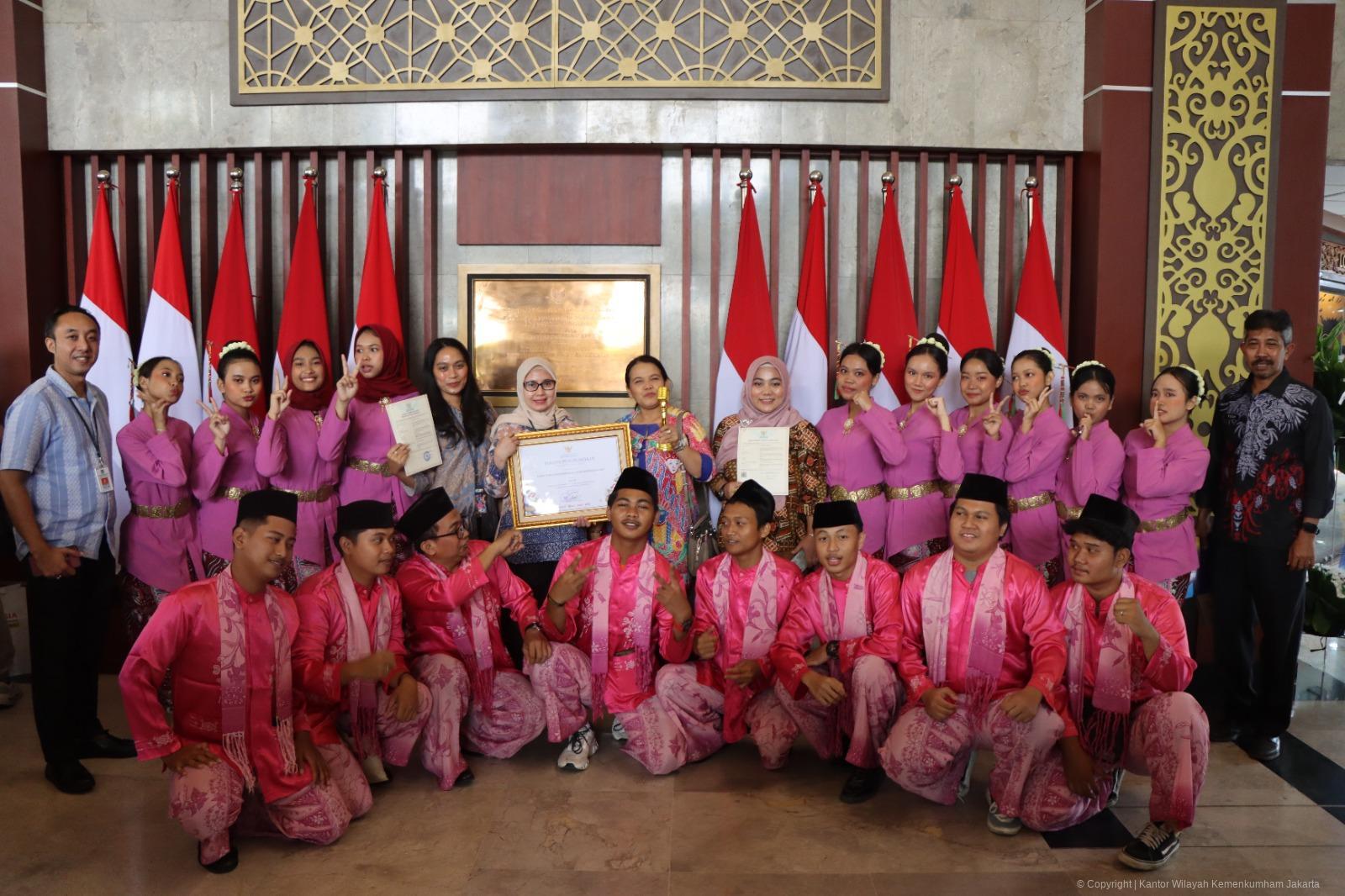 Bhabinkamtibmas Polsek Lawang Kidul Mediasi Kasus Pencurian Tabung Gas di Tanjung Enim, Tekankan Penyelesaian secara Kekeluargaan | NEWS TV Indonesia