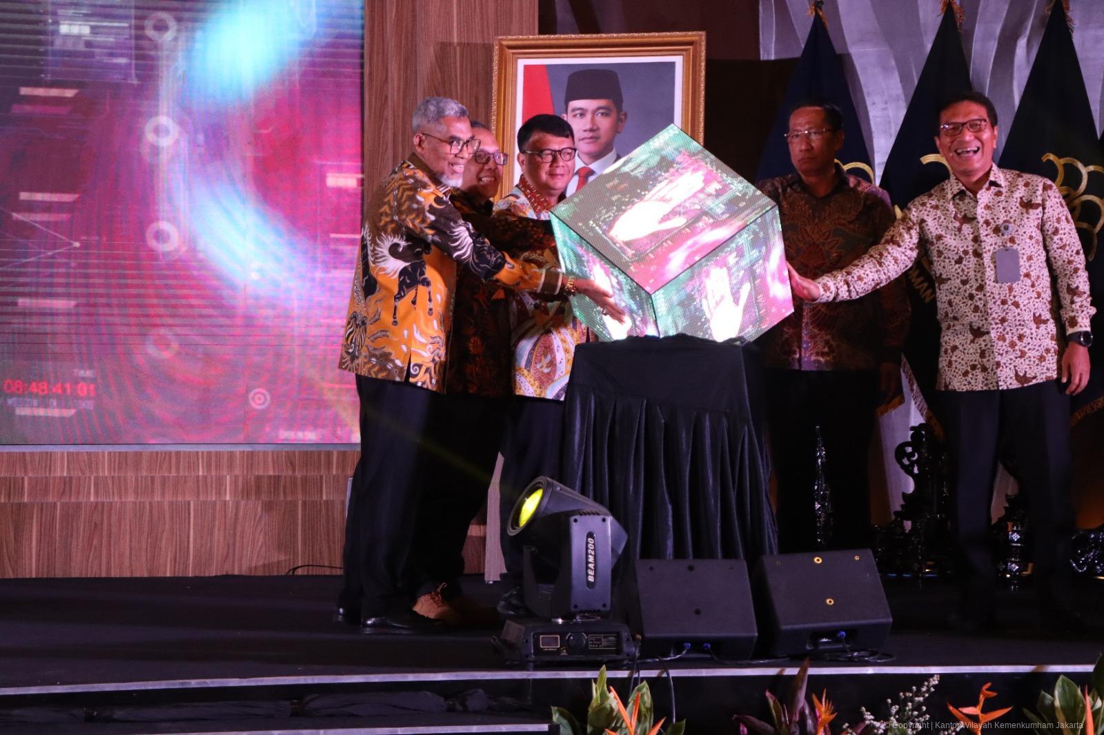 Bhabinkamtibmas Polsek Lawang Kidul Mediasi Kasus Pencurian Tabung Gas di Tanjung Enim, Tekankan Penyelesaian secara Kekeluargaan | NEWS TV Indonesia