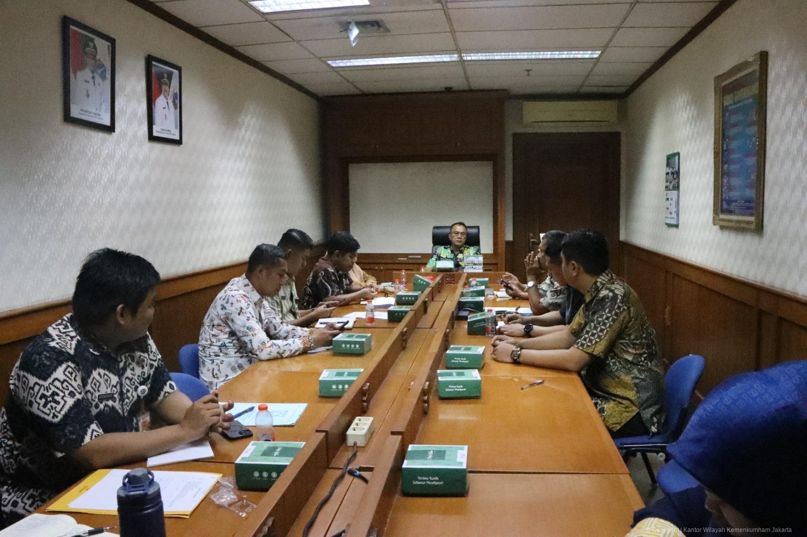 Sinergi Pemerintah dan Kanwil Kemenkum DKJ: Warga Manggarai Akan Dapat Penyuluhan Hukum, Makan Bergizi, dan Layanan Kesehatan Gratis | NEWS TV Indonesia