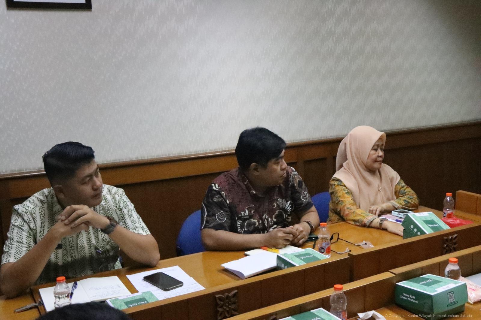 Sinergi Pemerintah dan Kanwil Kemenkum DKJ: Warga Manggarai Akan Dapat Penyuluhan Hukum, Makan Bergizi, dan Layanan Kesehatan Gratis | NEWS TV Indonesia