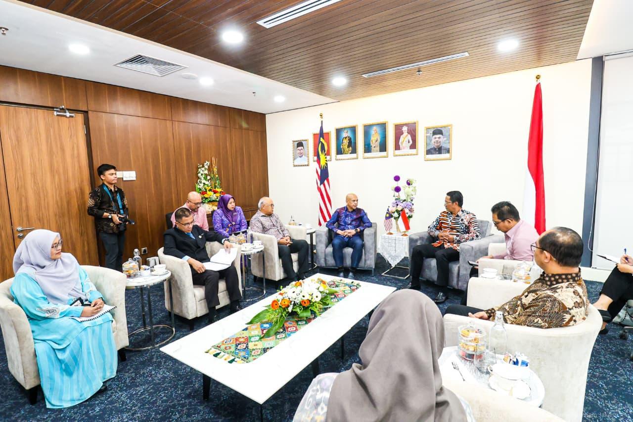 Memastikan Tanggungjawab Platform Global Dalam Royalti, Menkum Kampanye Protokol Jakarta di Forum ASEAN | NEWS TV Indonesia