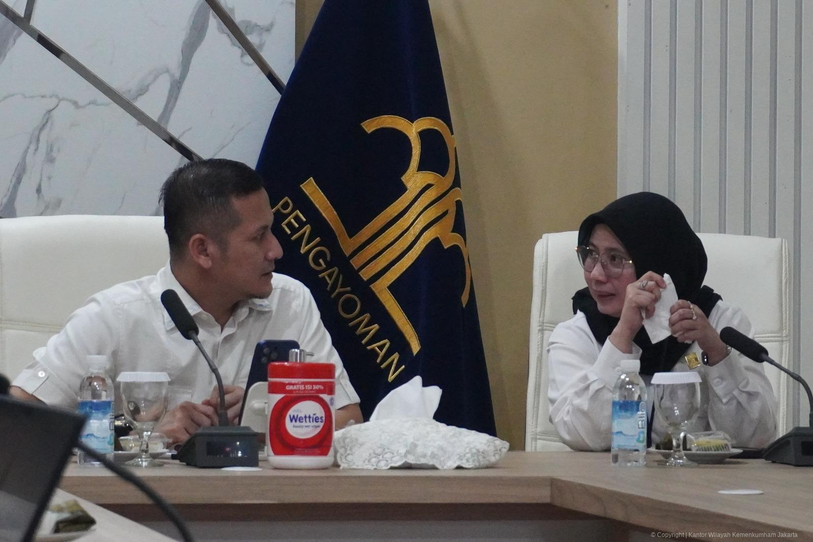 Kepala Dinas PUPR Sumut Tinjau Longsor yang Lumpuhkan Jalur Tarutung–Sibolga: Pemerintah Kerahkan Alat Berat dan Percepat Pembukaan Akses | NEWS TV Indonesia
