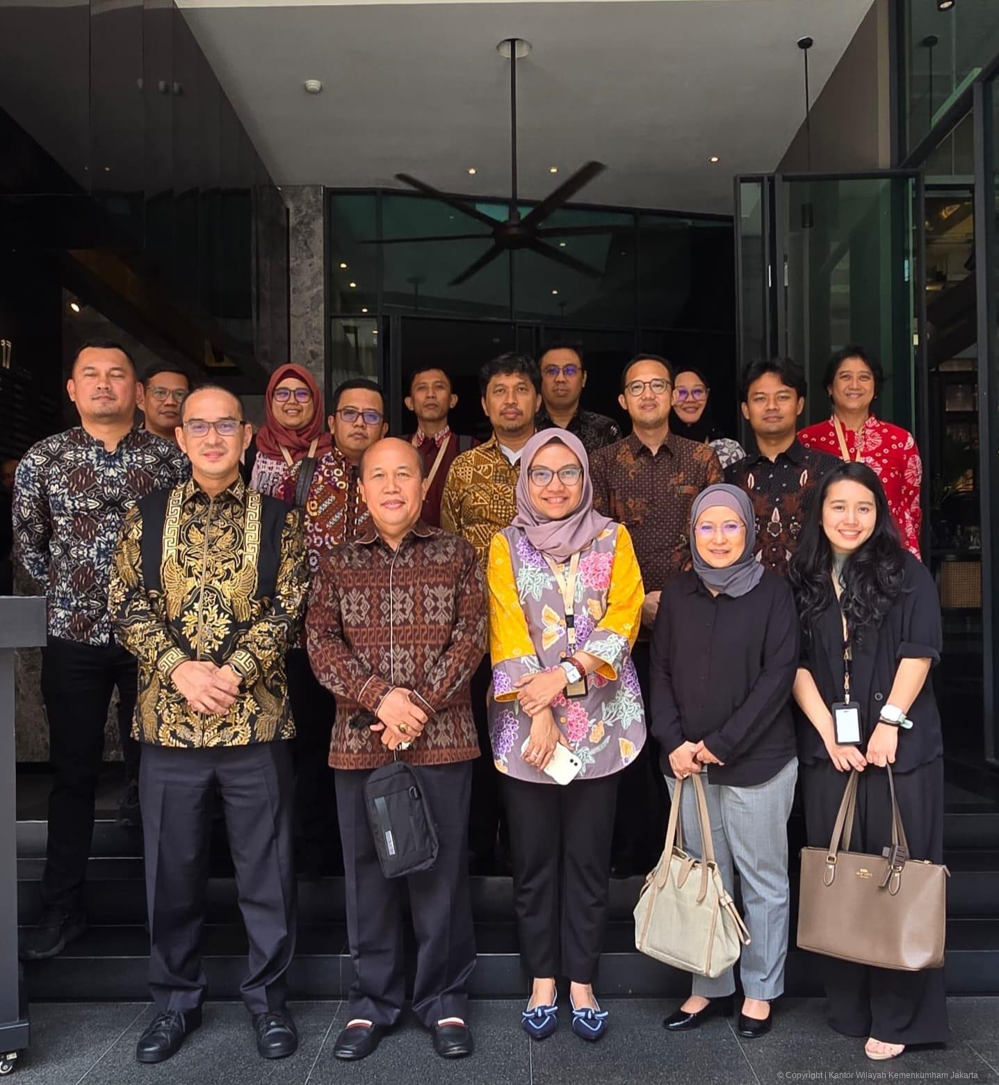 Perjuangan Atase Hukum Malaysia Tangani 150 WNI Terancam Hukuman Mati | NEWS TV Indonesia Perjuangan Atase Hukum Malaysia Tangani 150 WNI Terancam Hukuman Mati | NEWS TV Indonesia