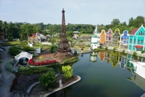 Gading Paradise Kebumen: Wisata Ala Eropa yang Lagi Viral