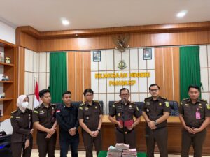 Kejari Pangkep Tetapkan Tiga Tersangka Korupsi Dana Hibah Pilkada 2024 KPU Pangkep, Kerugian Negara Rp554 Juta