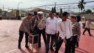 Ular Piton 4 Meter Bikin Geger Warga Pendowo Yogyakarta | NEWS TV Indonesia Ular Piton 4 Meter Bikin Geger Warga Pendowo Yogyakarta | NEWS TV Indonesia