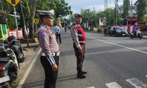 Berikan Imbauan Kepada Warga Yang Ditemui, Polsek Cenrana Aktif Patroli Di Malam Hari | NEWS TV Indonesia Berikan Imbauan Kepada Warga Yang Ditemui, Polsek Cenrana Aktif Patroli Di Malam Hari | NEWS TV Indonesia