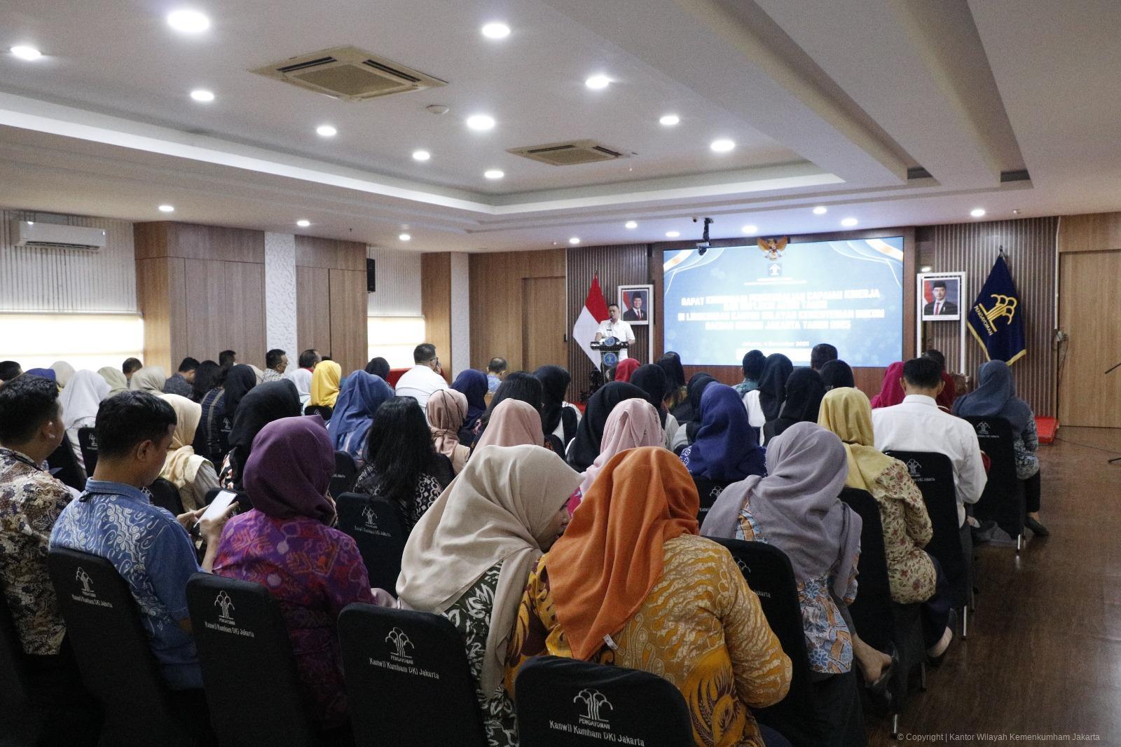 Kanwil Kemenkum DK Jakarta Gelar Rakor Pengendalian Kinerja dan Refleksi Akhir Tahun 2025 | NEWS TV Indonesia
