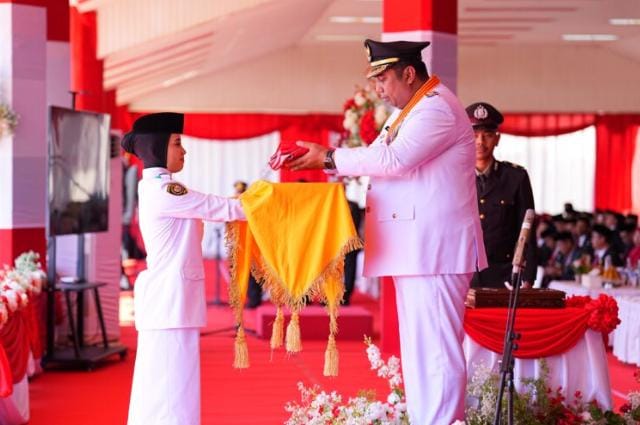HUT ke-81 RI di Maros, Bupati Chaidir Syam Tekankan Tantangan Pembangunan dan Serahkan Remisi
